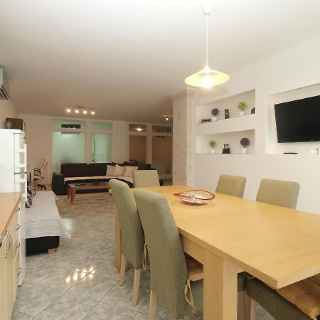 Apartments Slavka 1155 بولا المظهر الخارجي الصورة