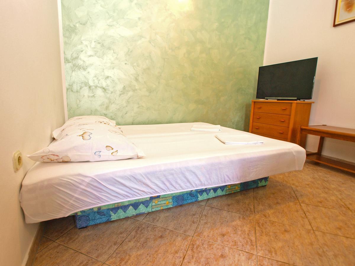 Apartments Slavka 1155 بولا المظهر الخارجي الصورة