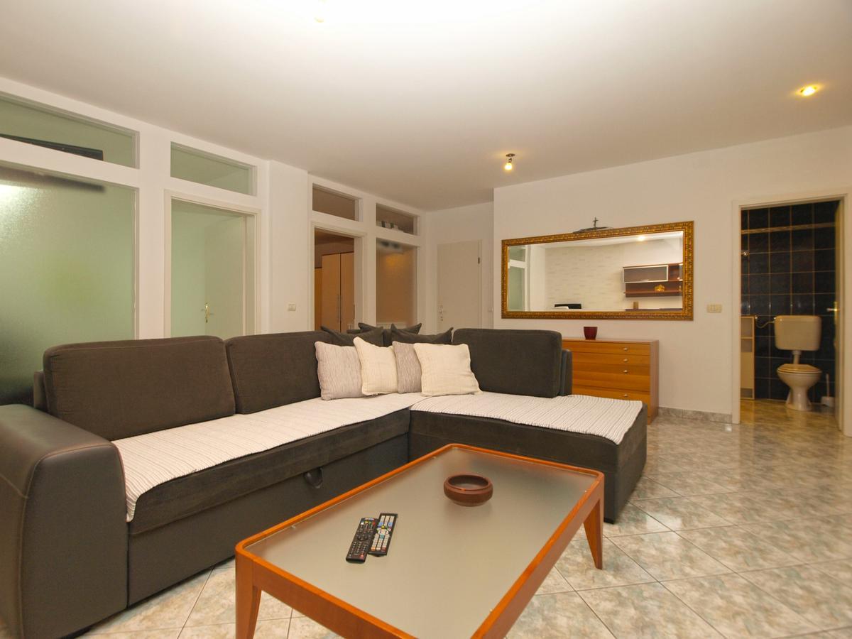 Apartments Slavka 1155 بولا المظهر الخارجي الصورة