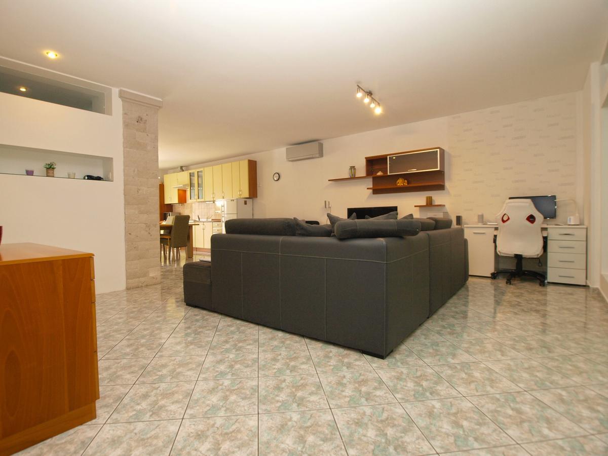 Apartments Slavka 1155 بولا المظهر الخارجي الصورة